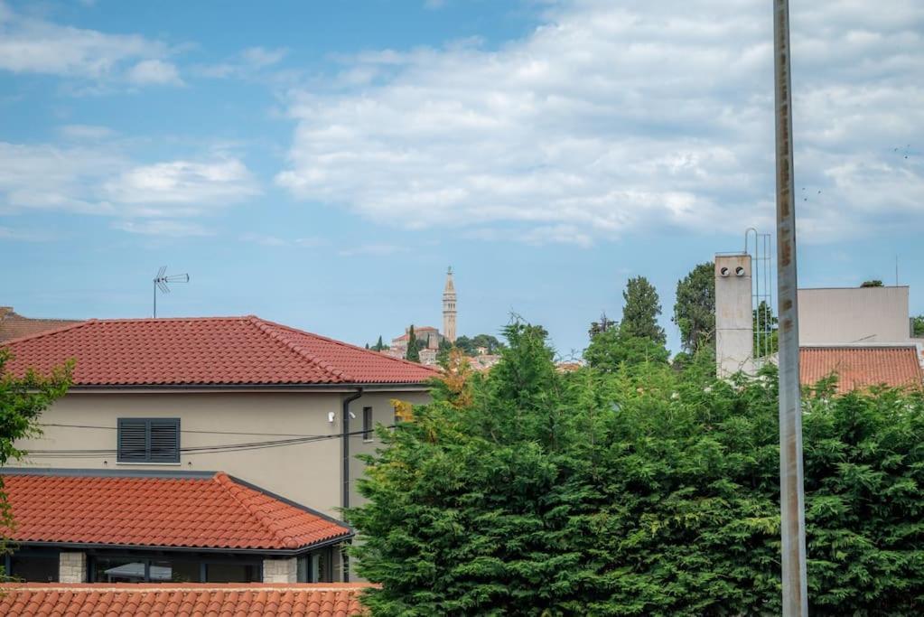 Apartment View *